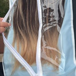 Bellami 22” clip in extensions (worn once) will come in original box “silk seam”